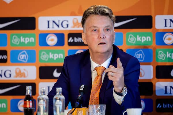 Valmentajalegenda Louis van Gaal avaa taisteluaan syöpää vastaan - "Saattaa tapahtua sellainen ihme..." Valmentajalegenda Louis van Gaal avaa taisteluaan syöpää vastaan – ”Saattaa tapahtua sellainen ihme…”