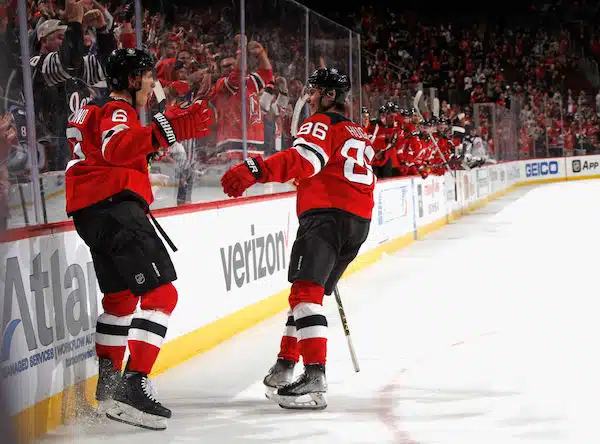 Nyt kulkee kovaa! Tässä on NHL-kauden ylivoimainen sensaatio Nyt kulkee kovaa! Tässä on NHL-kauden ylivoimainen sensaatio