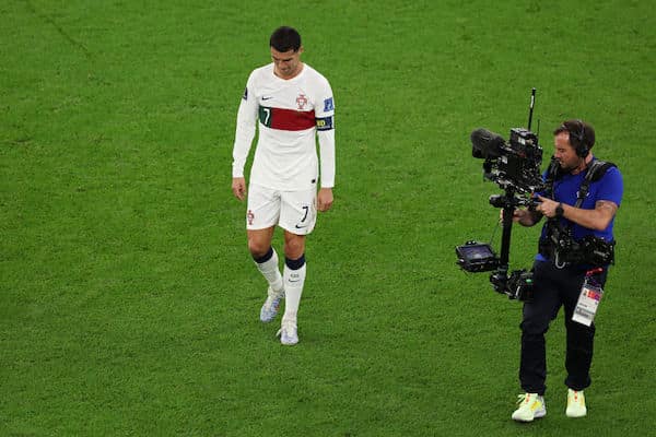 Seura vahvisti: Cristiano Ronaldon kyseenalainen siirto on nyt varma Seura vahvisti: Cristiano Ronaldon kyseenalainen siirto on nyt varma