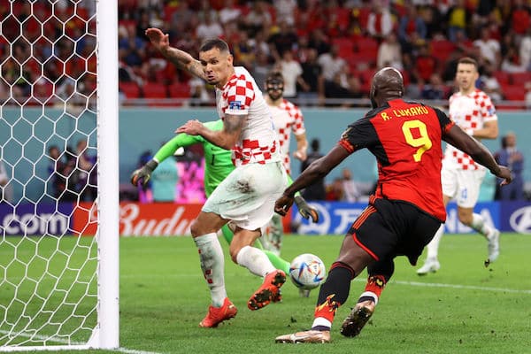 Nyt lyödään lyötyä: Ivan Rakitic ”kiitti” Romelu Lukakua Nyt lyödään lyötyä: Ivan Rakitic ”kiitti” Romelu Lukakua