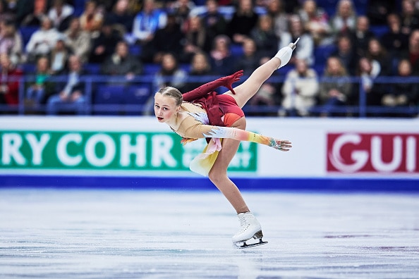 Janna Jyrkinen, 16, hurmasi pirueteillaan MM-kisoissa - ”Ihan mieletön fiilis” Janna Jyrkinen, 16, hurmasi pirueteillaan MM-kisoissa – ”Ihan mieletön fiilis”
