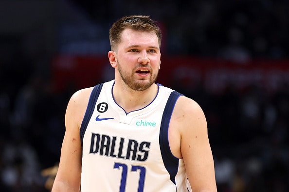 Luka Doncicilta hurja esitys NBA:ssa Luka Doncicilta hurja esitys NBA:ssa
