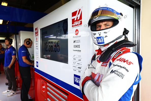 Tämän F1-tallin kuljettajien välillä saattaa kipinöidä todella rajusti - armoton taistelu työpaikasta Tämän F1-tallin kuljettajien välillä saattaa kipinöidä todella rajusti – armoton taistelu työpaikasta