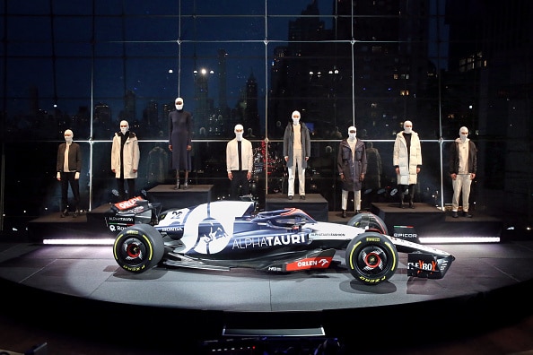 F1-talli ampui myyntihuhut alas – ”Huhuilla ei ole perusteita” F1-talli ampui myyntihuhut alas – ”Huhuilla ei ole perusteita”