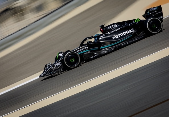 Mercedeksen turhautunut F1-kuski antaa palaa - tämä kausi on heiltä jo taputeltu: ”Ei mitään väliä” Mercedeksen turhautunut F1-kuski antaa palaa – tämä kausi on heiltä jo taputeltu: ”Ei mitään väliä”