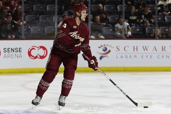 Juuso Välimäki vietti neljän tehopisteen iltaa – viisi suomalaista maalin makuun NHL:ssä Juuso Välimäki vietti neljän tehopisteen iltaa – viisi suomalaista maalin makuun NHL:ssä