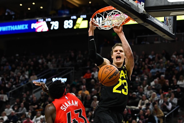 Lauri Markkanen aloitti harjoituspelit vahvasti Lauri Markkanen aloitti harjoituspelit vahvasti