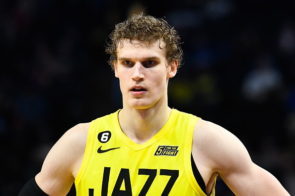 Lauri Markkasen seuraa runnellaan rajulla kädellä Lauri Markkasen seuraa runnellaan rajulla kädellä