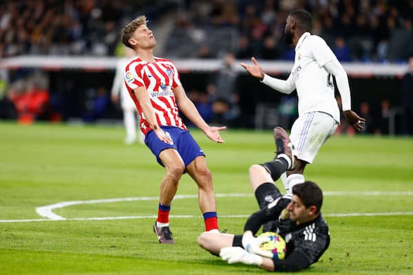 Real Madrid haluaa sensaatiopelaajan – Liverpool lyö kapuloita rattaisiin Real Madrid haluaa sensaatiopelaajan – Liverpool lyö kapuloita rattaisiin