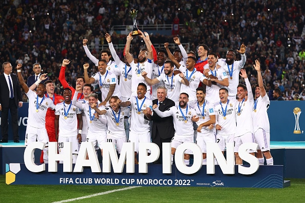 Real Madrid voitti MM-kultaa maali-ilottelun jälkeen Real Madrid voitti MM-kultaa maali-ilottelun jälkeen