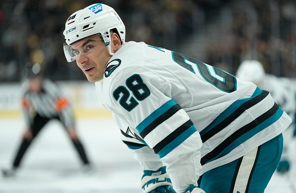 NHL:ssä jysäytettiin jättitreidi - suomalaispuolustaja mukana NHL:ssä jysäytettiin jättitreidi – suomalaispuolustaja mukana