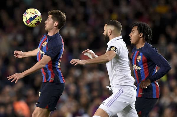 FC Barcelona voitti dramaattisen El Clasicon - VAR teki älyttömän päätöksen FC Barcelona voitti dramaattisen El Clasicon – VAR teki älyttömän päätöksen