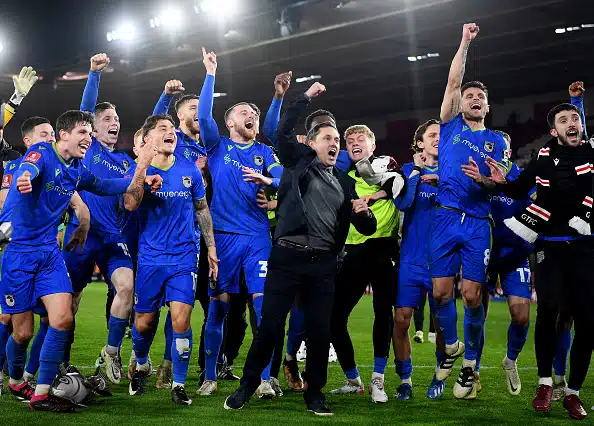 Lilliputtiseura järjesti jättipaukun FA Cupissa kaatamalla Valioliigajoukkueen - "Sanoin, että voimme hävitä 10-0" Lilliputtiseura järjesti jättipaukun FA Cupissa kaatamalla Valioliigajoukkueen – ”Sanoin, että voimme hävitä 10-0”