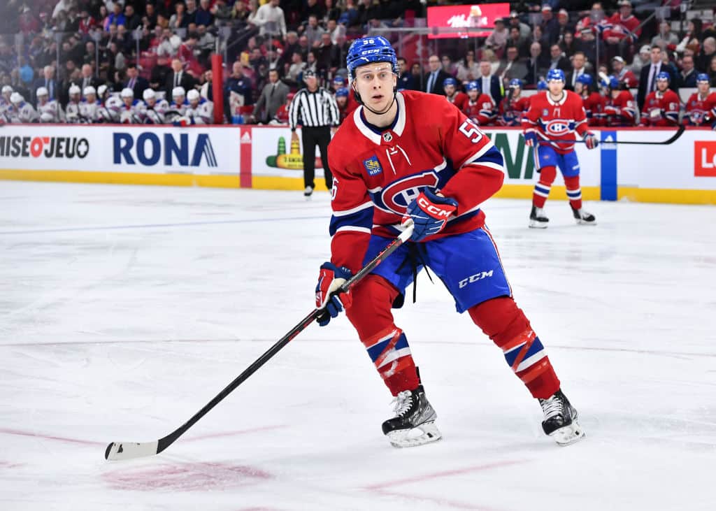 Suomalaishyökkääjä survaisi kaasun pohjaan NHL:ssä - ”Ota kiinni jos saat” Suomalaishyökkääjä survaisi kaasun pohjaan NHL:ssä – ”Ota kiinni jos saat”