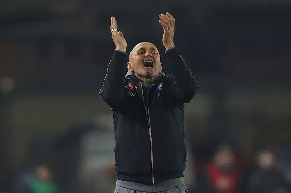 Tästä miehestä tulee Napolin kuningas - Maurizio Sarri on siitä saletti: ”Kadehdin heitä!” Tästä miehestä tulee Napolin kuningas – Maurizio Sarri on siitä saletti: ”Kadehdin heitä!”
