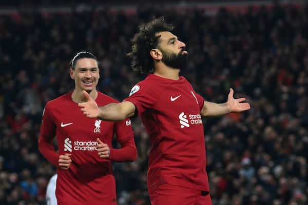 Mohamed Salah ohitti Liverpoolin seuralegendan Mohamed Salah ohitti Liverpoolin seuralegendan