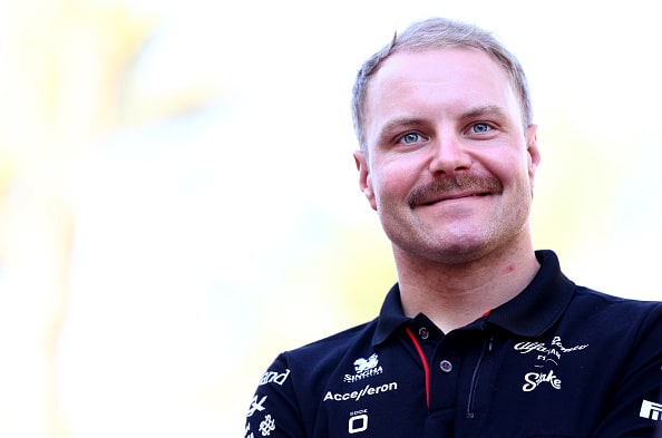 Valtteri Bottas huutokauppaa uniikin kypäränsä hyvään tarkoitukseen Valtteri Bottas huutokauppaa uniikin kypäränsä hyvään tarkoitukseen