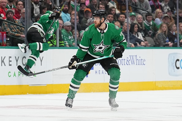 NHL-puolustaja Jani Hakanpään tilanne kuulostaa synkältä NHL-puolustaja Jani Hakanpään tilanne kuulostaa synkältä