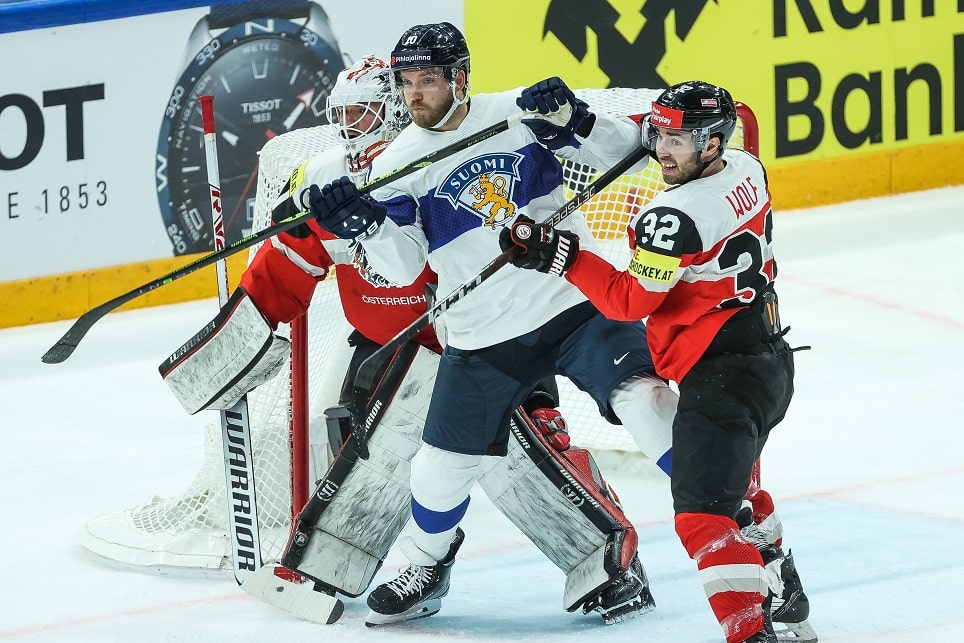 Ahti Oksanen pelasti Leijonat piinasta - odotettu murskavoitto jäi piippuun Ahti Oksanen pelasti Leijonat piinasta – odotettu murskavoitto jäi piippuun