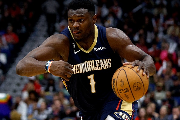 NBA-tähti aikuisviihdenäyttelijän raivon kohteena: ”Seksivideot julkaistaan pian” NBA-tähti aikuisviihdenäyttelijän raivon kohteena: ”Seksivideot julkaistaan pian”