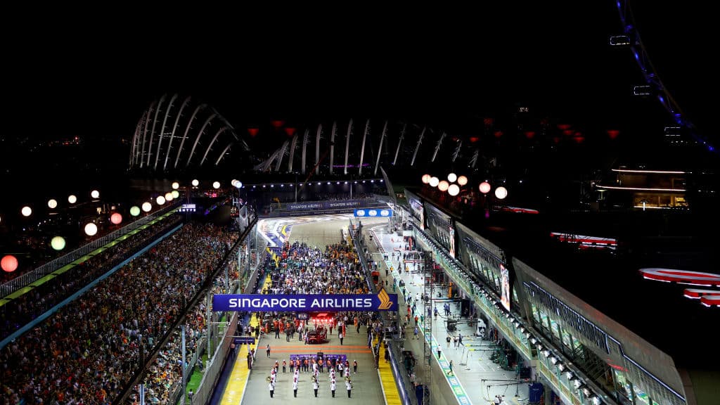 Singapore asettaa F1-kuskit kovaan paikkaan - "Kuin polkisi kuntopyörää saunassa" Singapore asettaa F1-kuskit kovaan paikkaan – ”Kuin polkisi kuntopyörää saunassa”