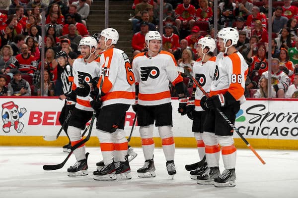 Mysteerinen sähkökatkos keskeytti NHL-ottelun – erotuomarit joutuivat turvautumaan hätäratkaisuun Mysteerinen sähkökatkos keskeytti NHL-ottelun – erotuomarit joutuivat turvautumaan hätäratkaisuun