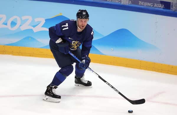 Leo Komarov oli viimeinen puuttuva palanen HIFK:n kivikovaan ryhmään - "Vastustajille ei varmaan niin mukava" Leo Komarov oli viimeinen puuttuva palanen HIFK:n kivikovaan ryhmään – ”Vastustajille ei varmaan niin mukava”