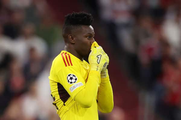 Manchester United maksoi tästä miehestä yli 50 miljoonaa euroa - tyri nyt karmeasti Mestarien liigassa Manchester United maksoi tästä miehestä yli 50 miljoonaa euroa – tyri nyt karmeasti Mestarien liigassa