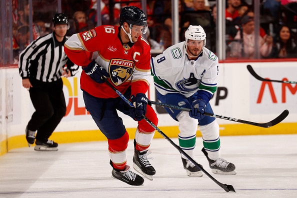Kova lukema - Aleksander Barkov loistaa NHL-tilaston piikkipaikalla Kova lukema – Aleksander Barkov loistaa NHL-tilaston piikkipaikalla
