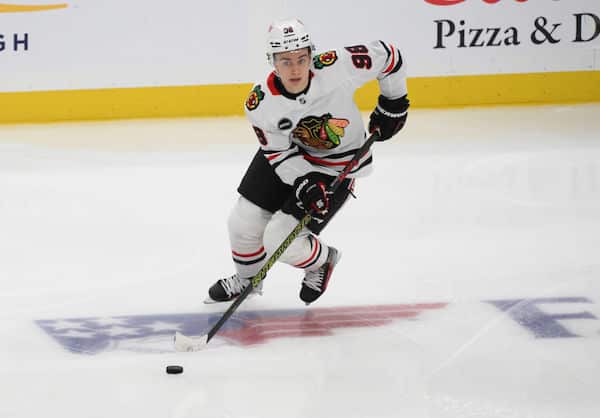 NHL:n superlupaus Connor Bedard kohtaa ensi kertaa McDavidin - "Ikäisekseen todella kypsä" NHL:n superlupaus Connor Bedard kohtaa ensi kertaa McDavidin – ”Ikäisekseen todella kypsä”