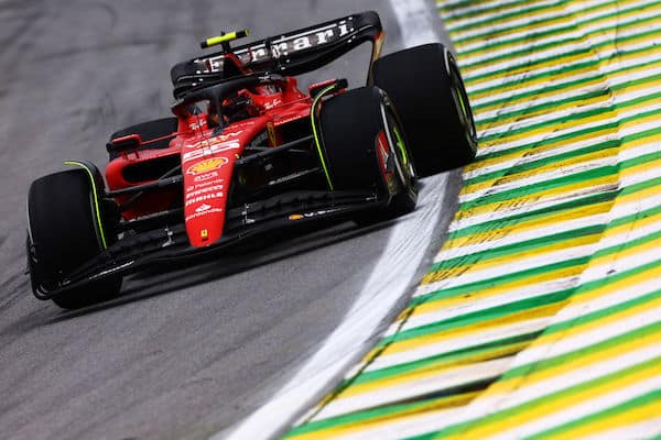 F1-harjoituksissa omituinen tilanne - miksi radalla oli ruuveja? F1-harjoituksissa omituinen tilanne – miksi radalla oli ruuveja?
