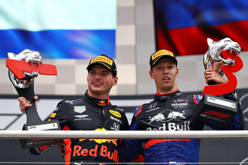 Max Verstappen tuhosi venäläiskuskin F1-uran Max Verstappen tuhosi venäläiskuskin F1-uran