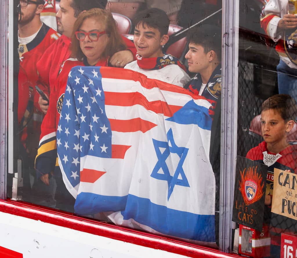 Israel suljettiin jääkiekosta – NHL reagoi voimakkaasti Israel suljettiin jääkiekosta – NHL reagoi voimakkaasti