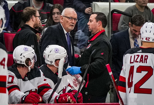 NHL:ssä kauden kahdeksannet valmentajapotkut NHL:ssä kauden kahdeksannet valmentajapotkut