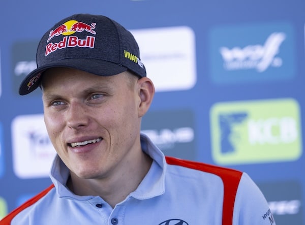 Ott Tänak yllättyi täysin Keniassa: "Tuossa vauhdissa oli pakko" Ott Tänak yllättyi täysin Keniassa: ”Tuossa vauhdissa oli pakko”