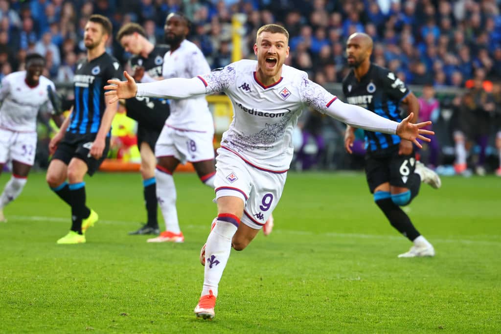 Fiorentina jälleen eurofinaaliin – vastustaja tulee Kreikasta tai Valioliigasta Fiorentina jälleen eurofinaaliin – vastustaja tulee Kreikasta tai Valioliigasta