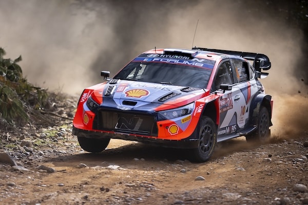 Esapekka Lappi riehui hirmuisen ajan Chilen MM-rallissa Esapekka Lappi riehui hirmuisen ajan Chilen MM-rallissa