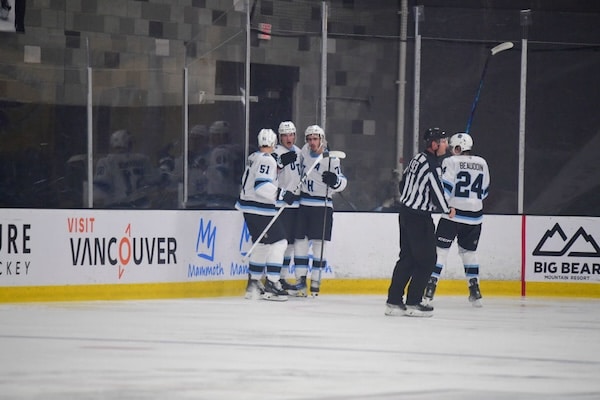 Utah Hockey Club kärsi kauden ensimmäisen tappionsa NHL:ssä Utah Hockey Club kärsi kauden ensimmäisen tappionsa NHL:ssä