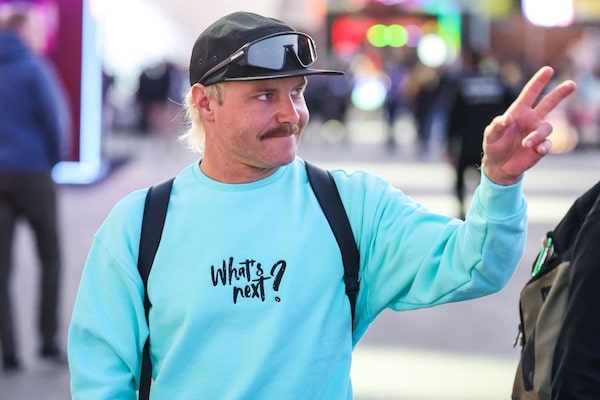 Valtteri Bottaksen paidassa äärimmäisen hyvin osunut viesti Valtteri Bottaksen paidassa äärimmäisen hyvin osunut viesti