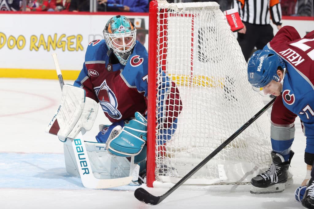 NHL-vahti vakuutti nopeasti pitkän jatkosopimuksen arvoisesti NHL-vahti vakuutti nopeasti pitkän jatkosopimuksen arvoisesti