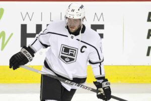 NHL-legenda saa valtavan kunnianosoituksen – pelinumero jäädytetään ja patsas paljastetaan NHL-legenda saa valtavan kunnianosoituksen – pelinumero jäädytetään ja patsas paljastetaan