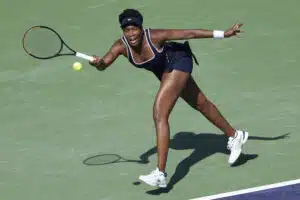 Joko Venus Williams nolaa itsensä? Tappioputki kasvoi nöyryyttävällä häviöllä Joko Venus Williams nolaa itsensä? Tappioputki kasvoi nöyryyttävällä häviöllä