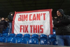Manchester Unitedin fanit nousivat kapinaan – vaativat seuraa keskeyttämään kohua herättäneen toimenpiteen
