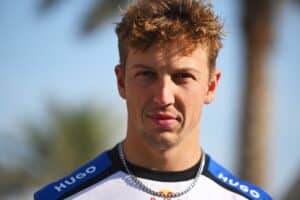 Liam Lawson päihitti Max Verstappenin – sitten kaikki kääntyi: ”Tämä turhauttaa”
