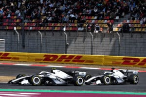 Villi F1-huhu: Valtteri Bottaksen työpaikka vaarassa – Sergio Perez katselee jo muualle