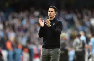 Arsenal puristi voiton - Mikel Arteta liittyi harvalukuiseen Arsenal puristi voiton – Mikel Arteta liittyi harvalukuiseen