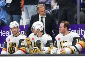 68-vuotias NHL-valmentaja ei suostu lopettamaan – sai potkut toinen käsi Stanley Cupissa