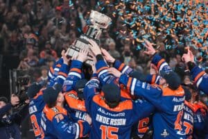 Tappara repäisi siirtomarkkinoilla – näin GM kuvailee kovaa hankintaa: ”Äärimmäisen kovana huippu-urheilijana”