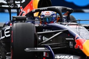 Max Verstappen ei voinut mitään – yksi hetki vei voiton käsistä Belgiassa Max Verstappen ei voinut mitään – yksi hetki vei voiton käsistä Belgiassa