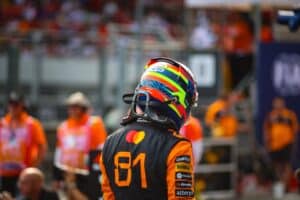 Formula ykkösissä todella vaarallinen tilanne – McLaren-tähti latasi kovia syytöksiä kilpakumppanille